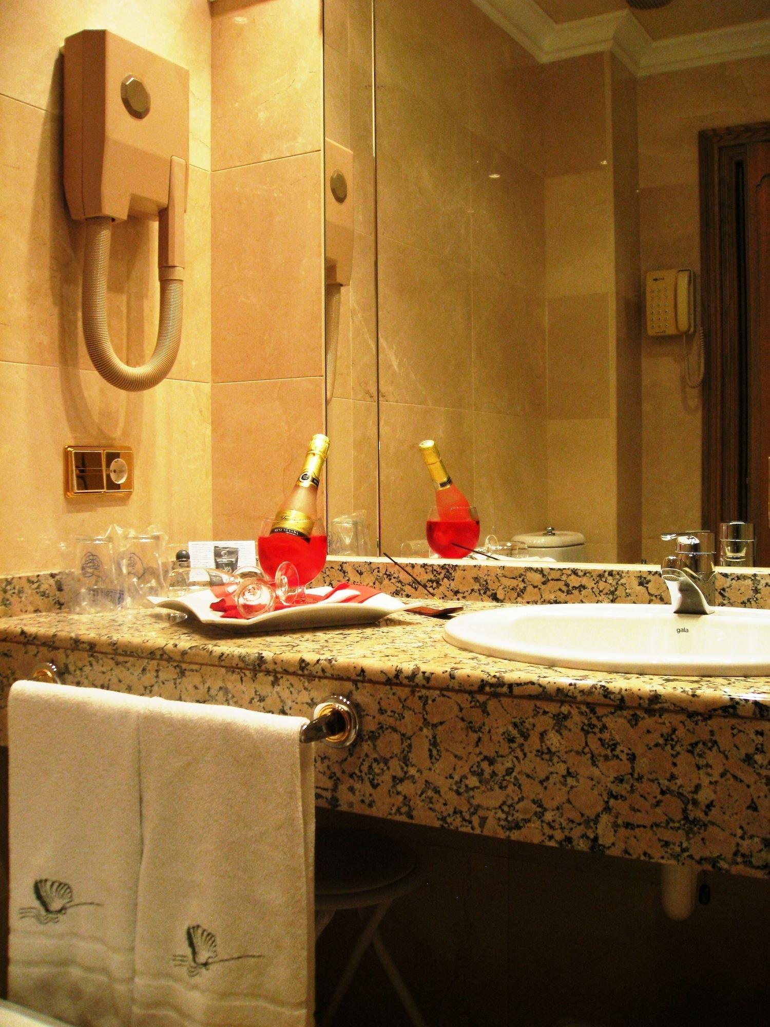 My Rooms City Hotel Camino De Santiago Los Tomillares المظهر الخارجي الصورة