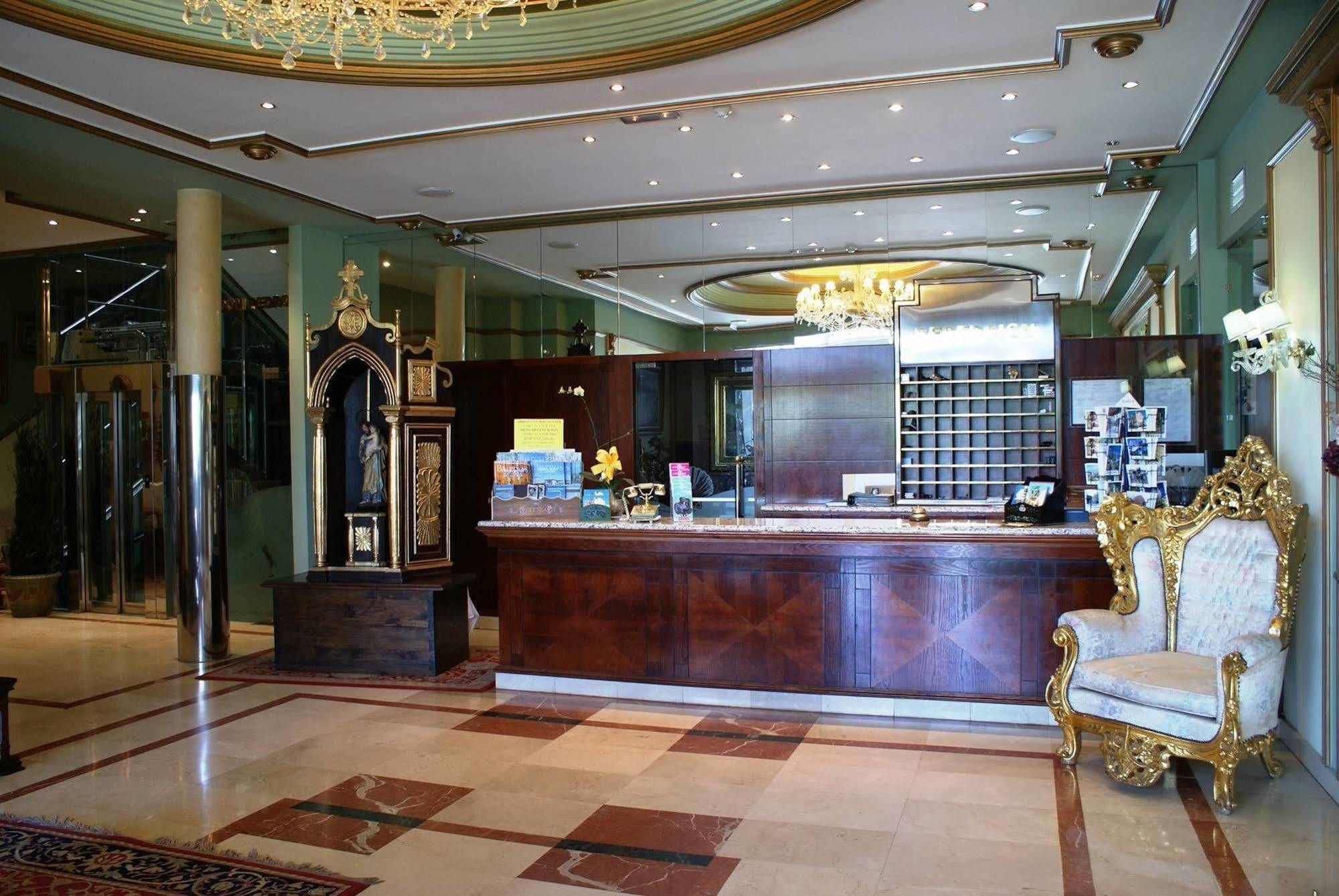 My Rooms City Hotel Camino De Santiago Los Tomillares المظهر الخارجي الصورة