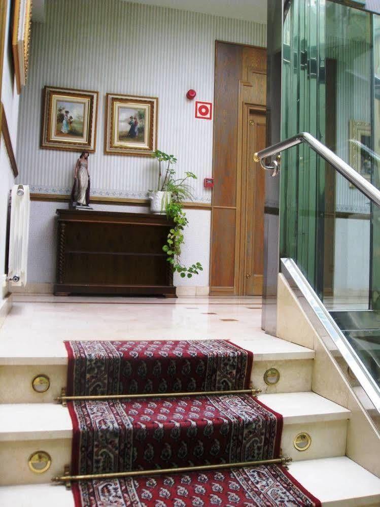 My Rooms City Hotel Camino De Santiago Los Tomillares المظهر الخارجي الصورة